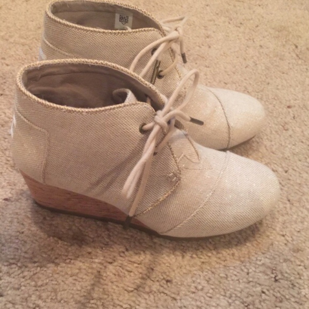 TOMS Wedges